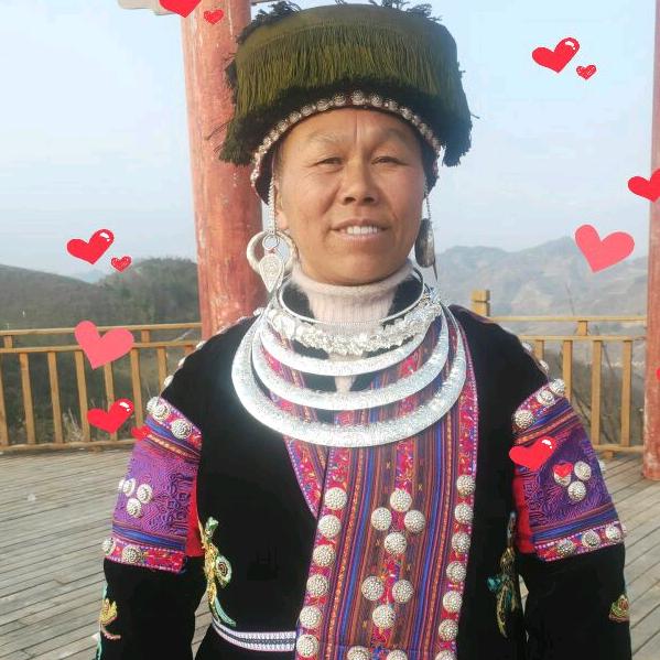 刘万美