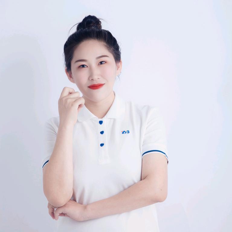 红黄蓝成长中心桃子老师