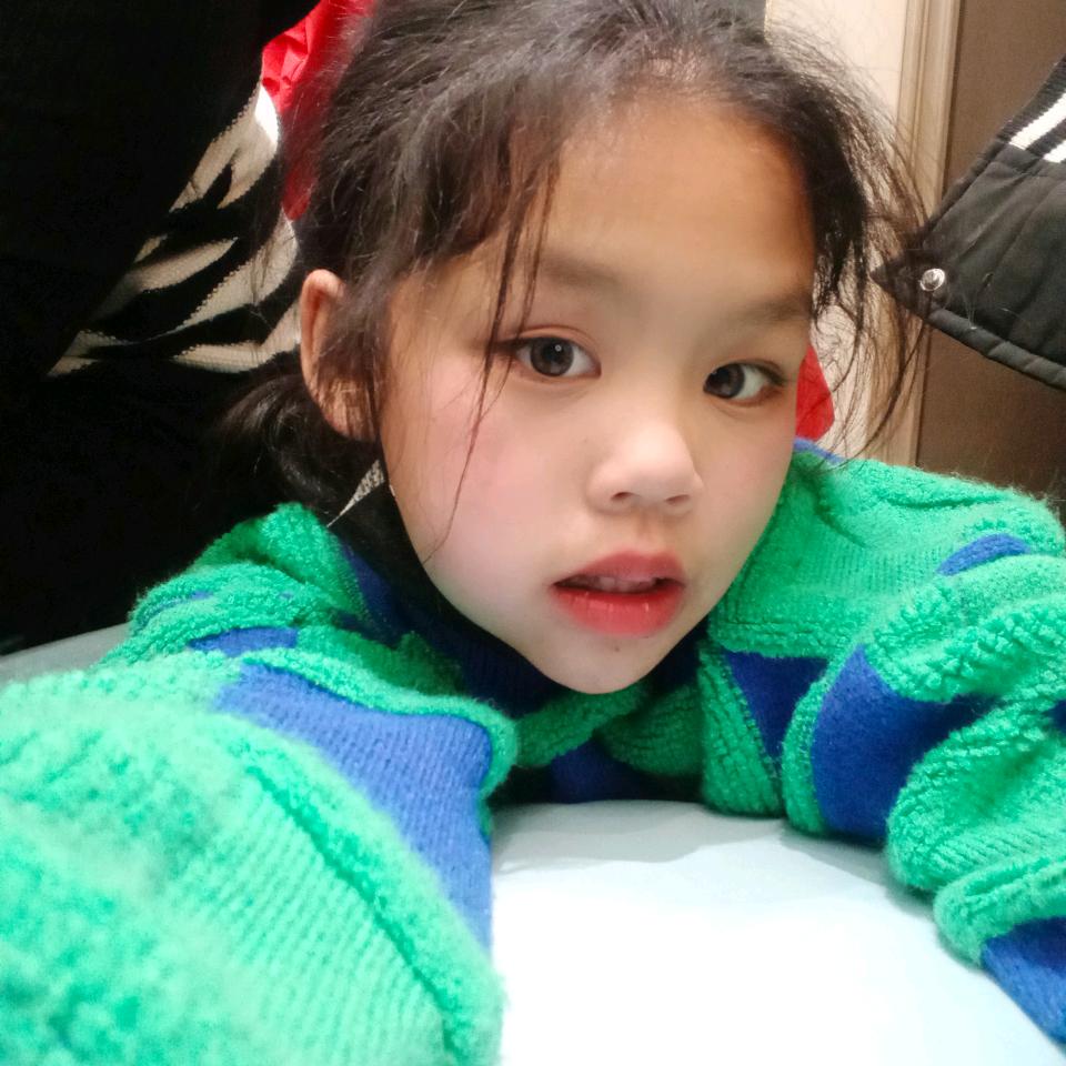 瑶瑶。