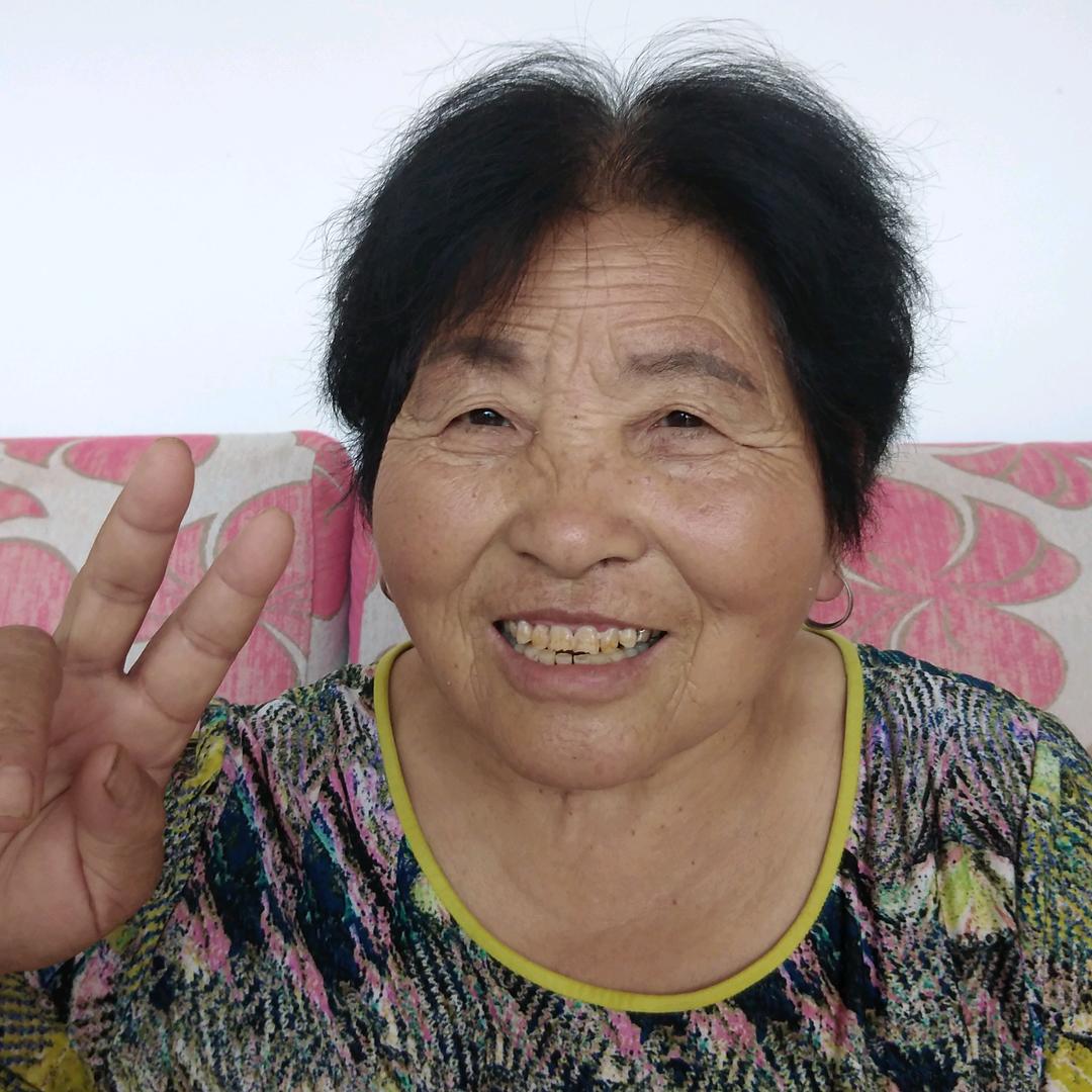 漂亮姥姥