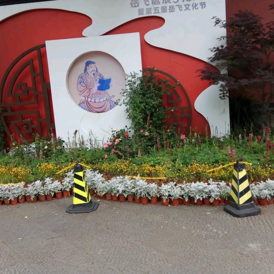 龙翔针织
