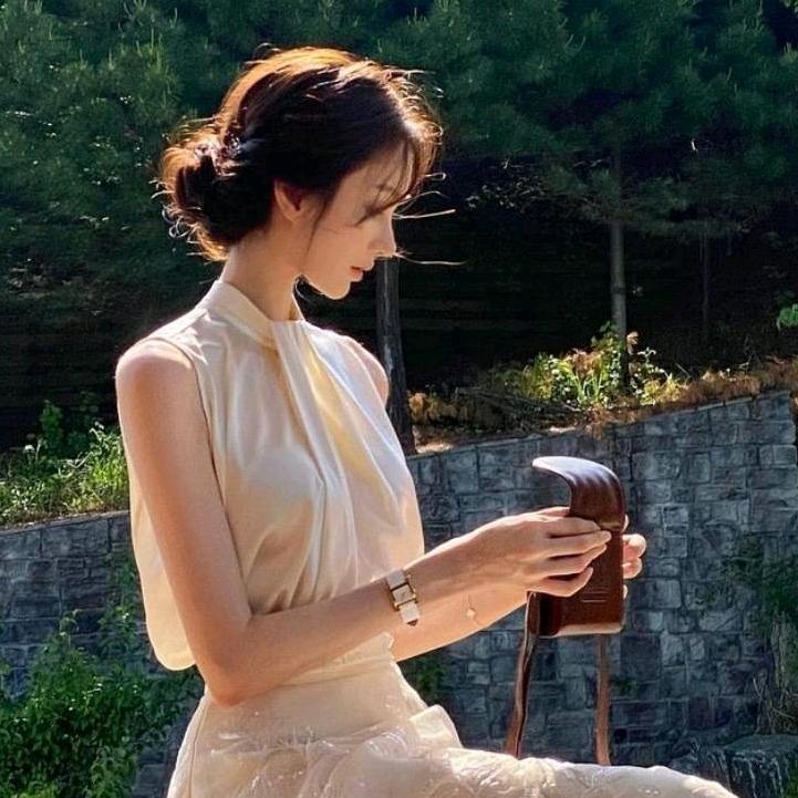 🌈🌈🌈白裙子