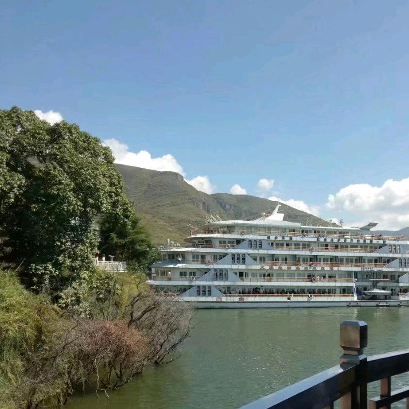 旭阳鸿峪