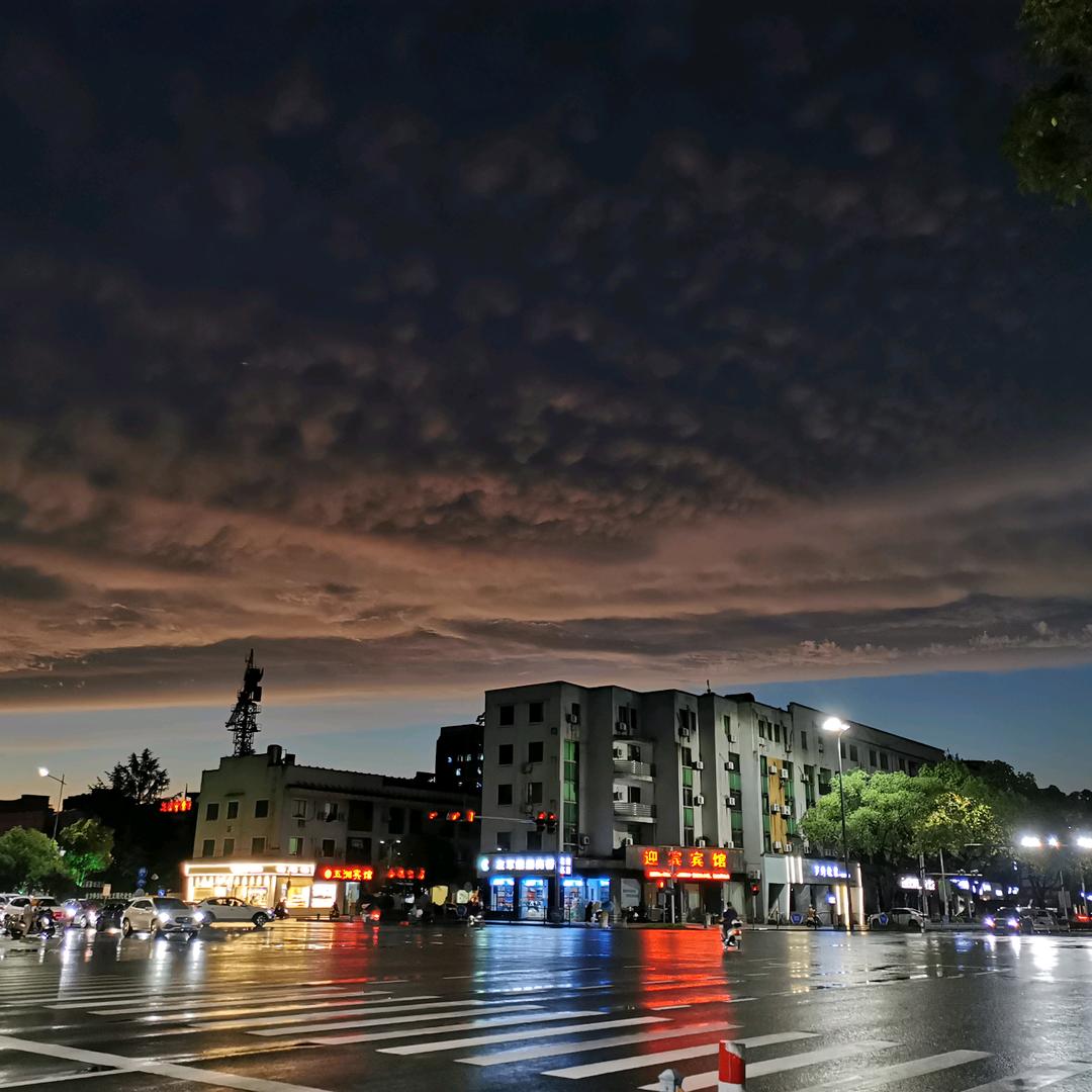 江山多娇明天更好（团购橱窗内有各种实惠）