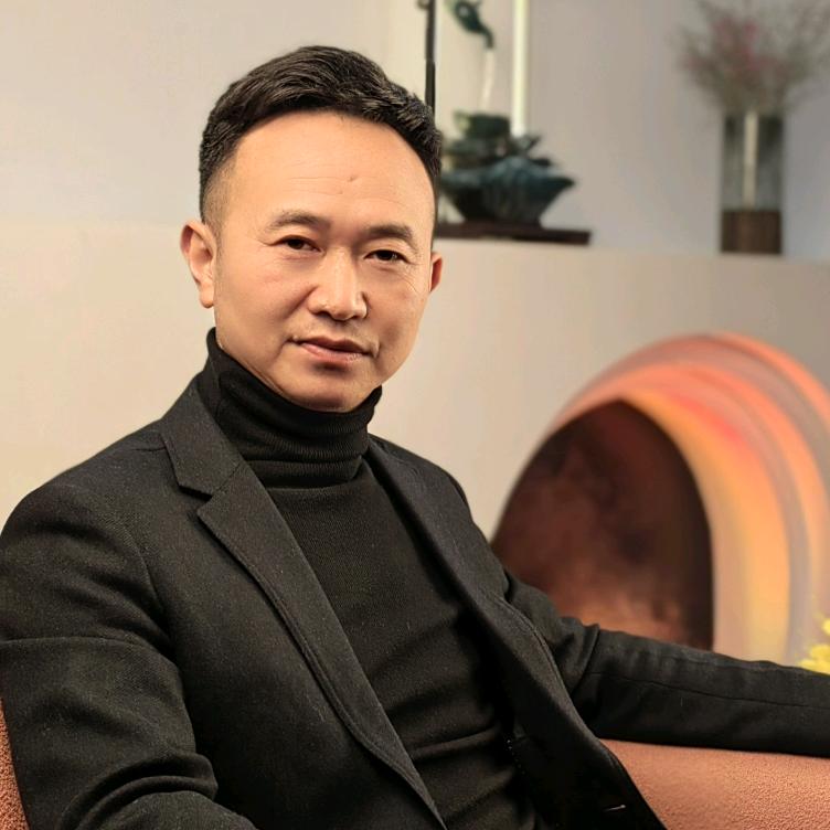 崇阳装修石头哥.装饰