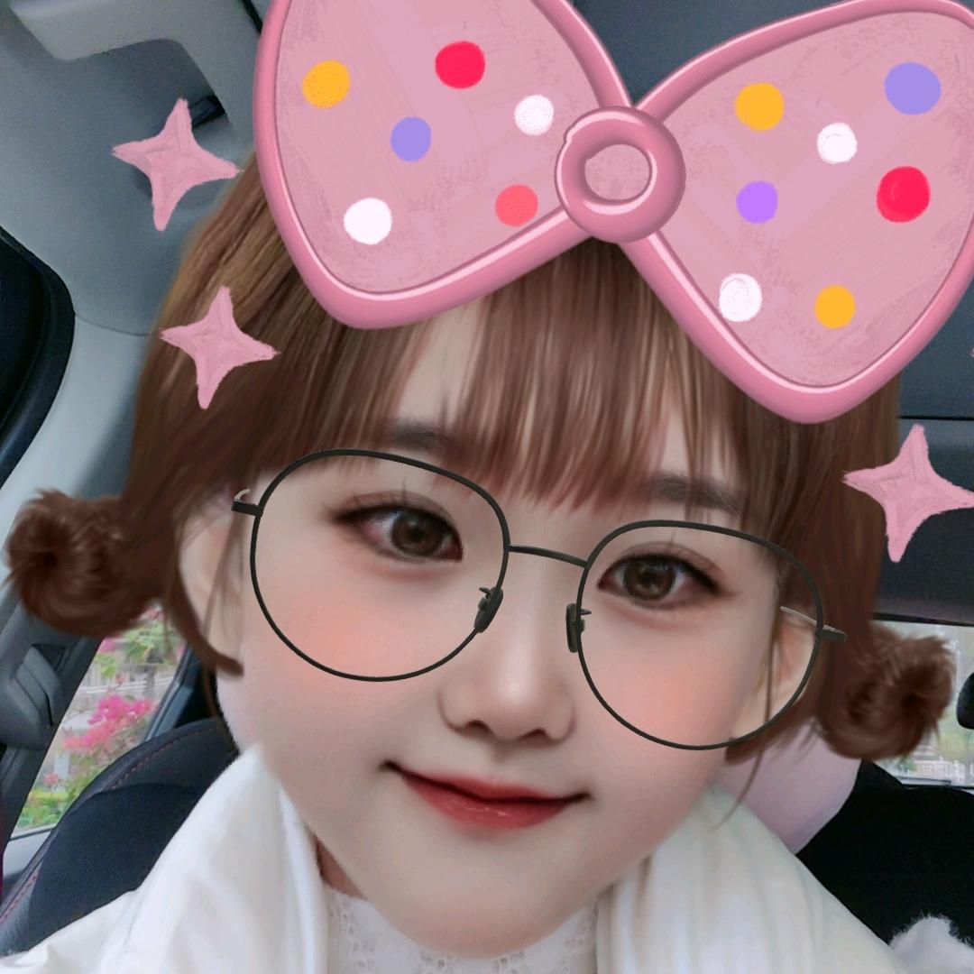 嗯哼👑