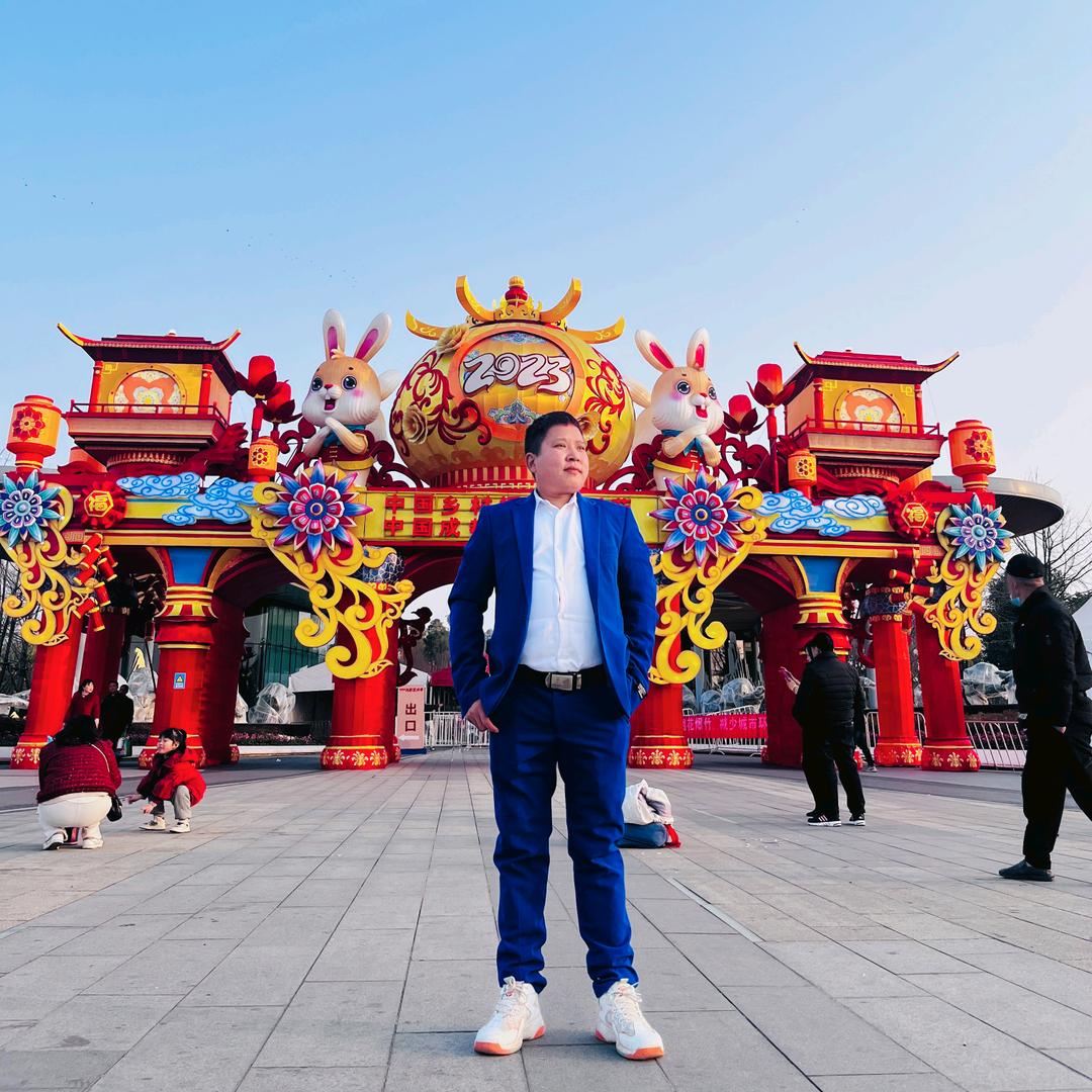 东东