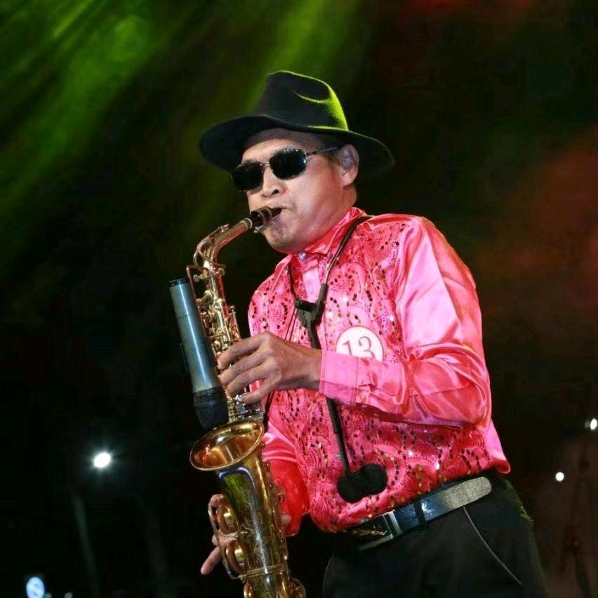 老陆萨克斯经典名曲