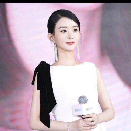 宋昕阳时尚妈妈装