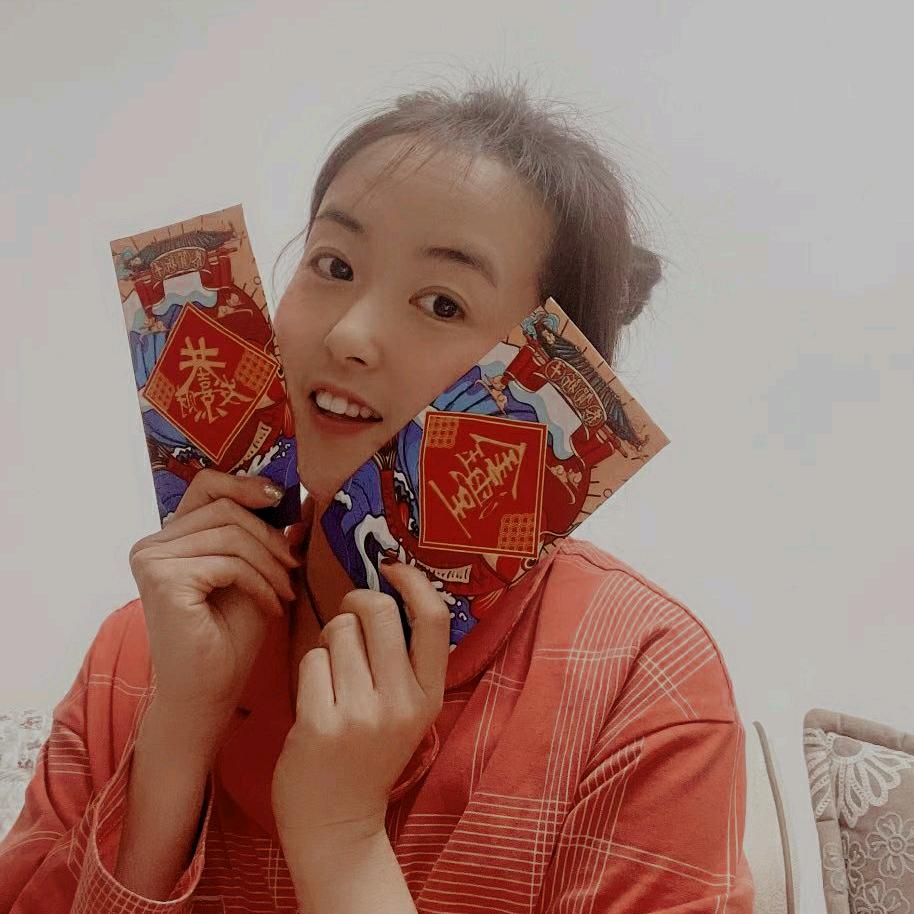 张得好看