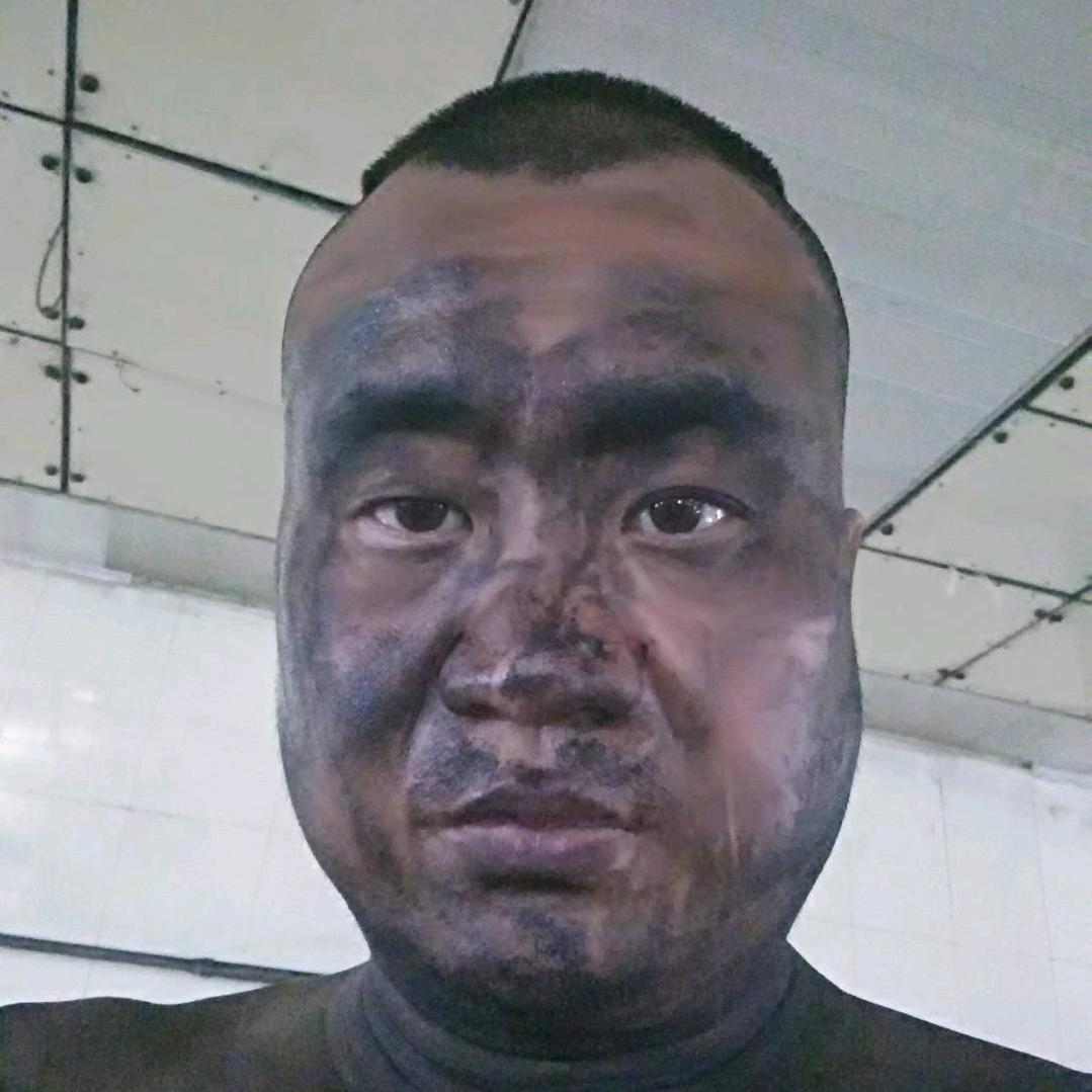 阳光像花一样绽放