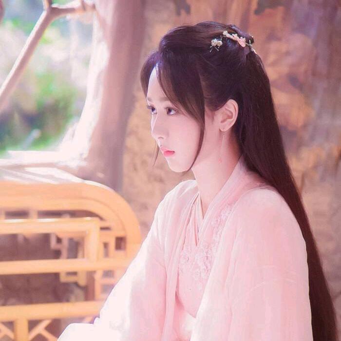 方英姐。