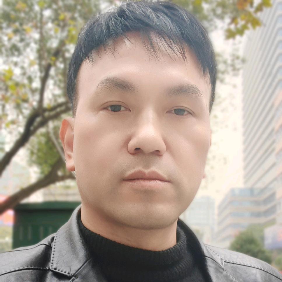 老杨.