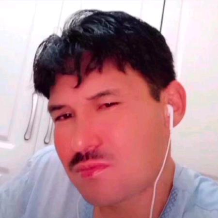塔伊尔江