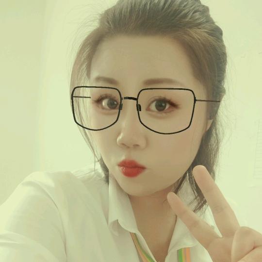 ᦦ🥀我姓肖,感覺自己有點飄℘࿐ᩚ
