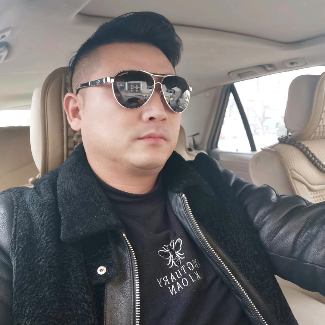 龍哥，
