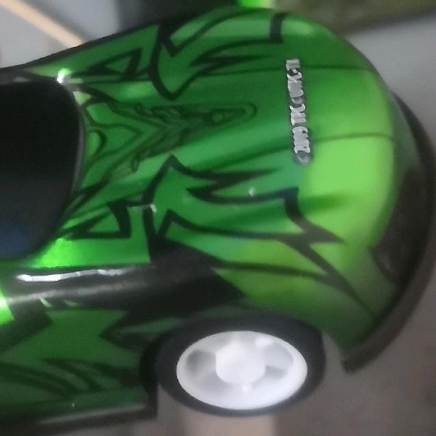 月亮与太阳之间