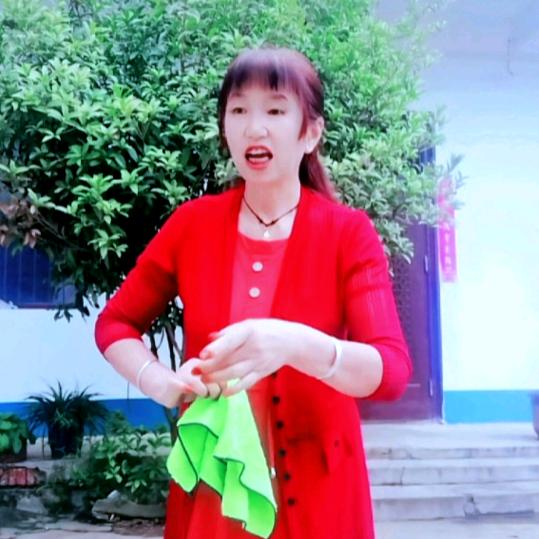 戏曲大姐
