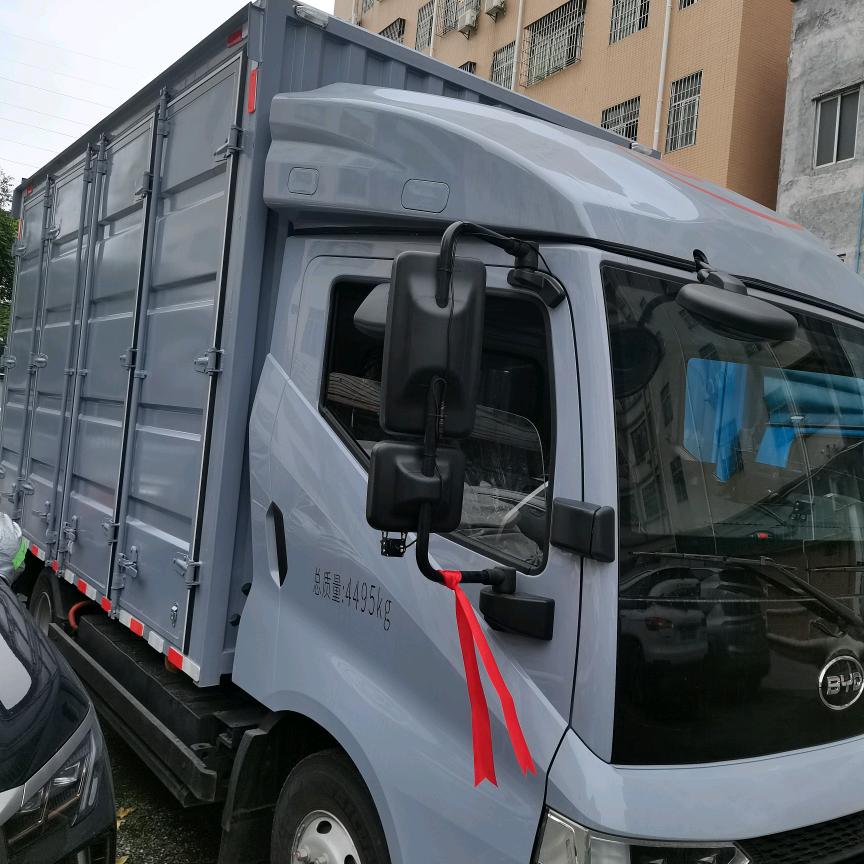 新能源四米二货运阿亮