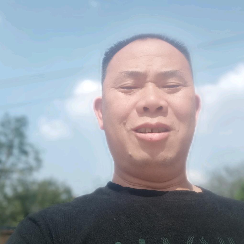 三农种桑养蚕爱好者莫爷