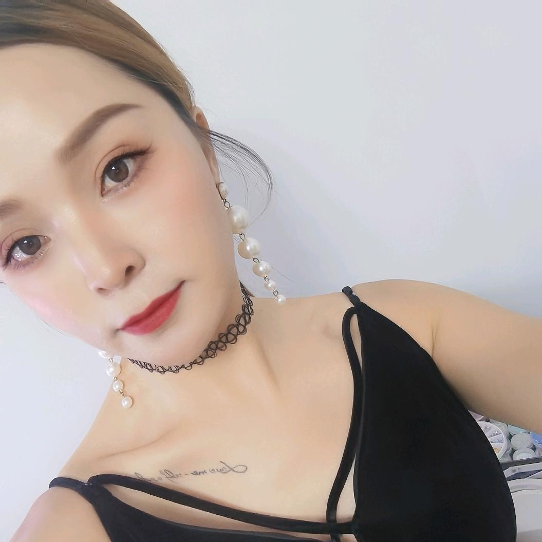 尒菇艿艿