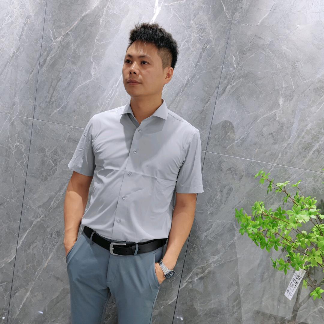 桐梓大角鹿瓷砖 （涛哥）