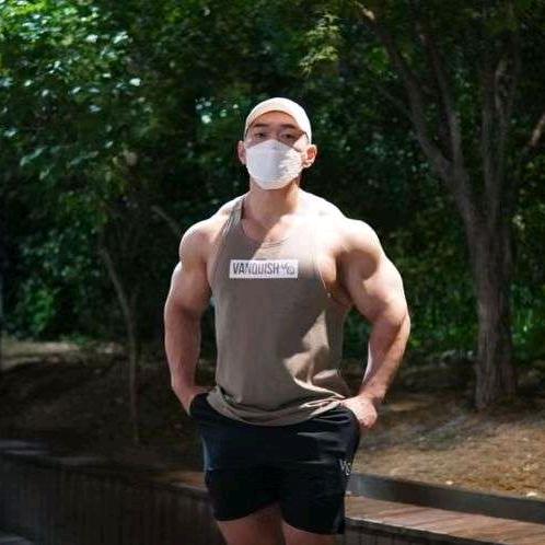 健美挺强
