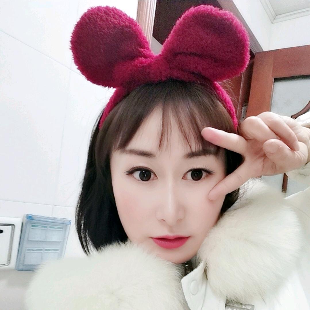 王👑妮