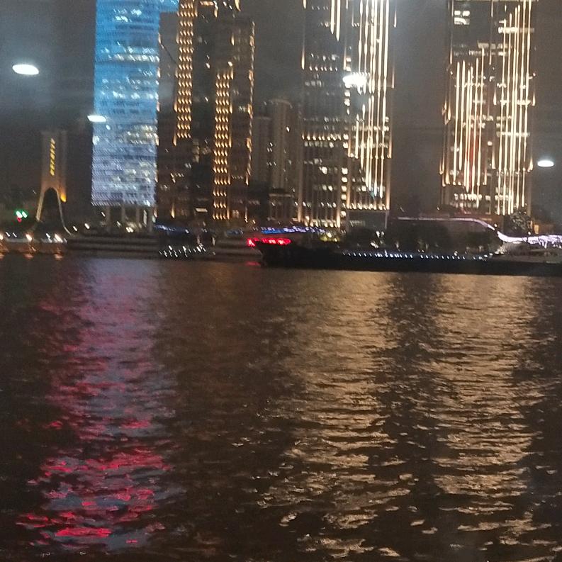 策马奔腾的小哥哥