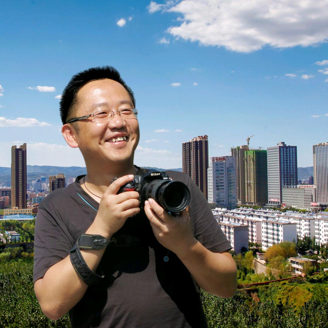 李卫东