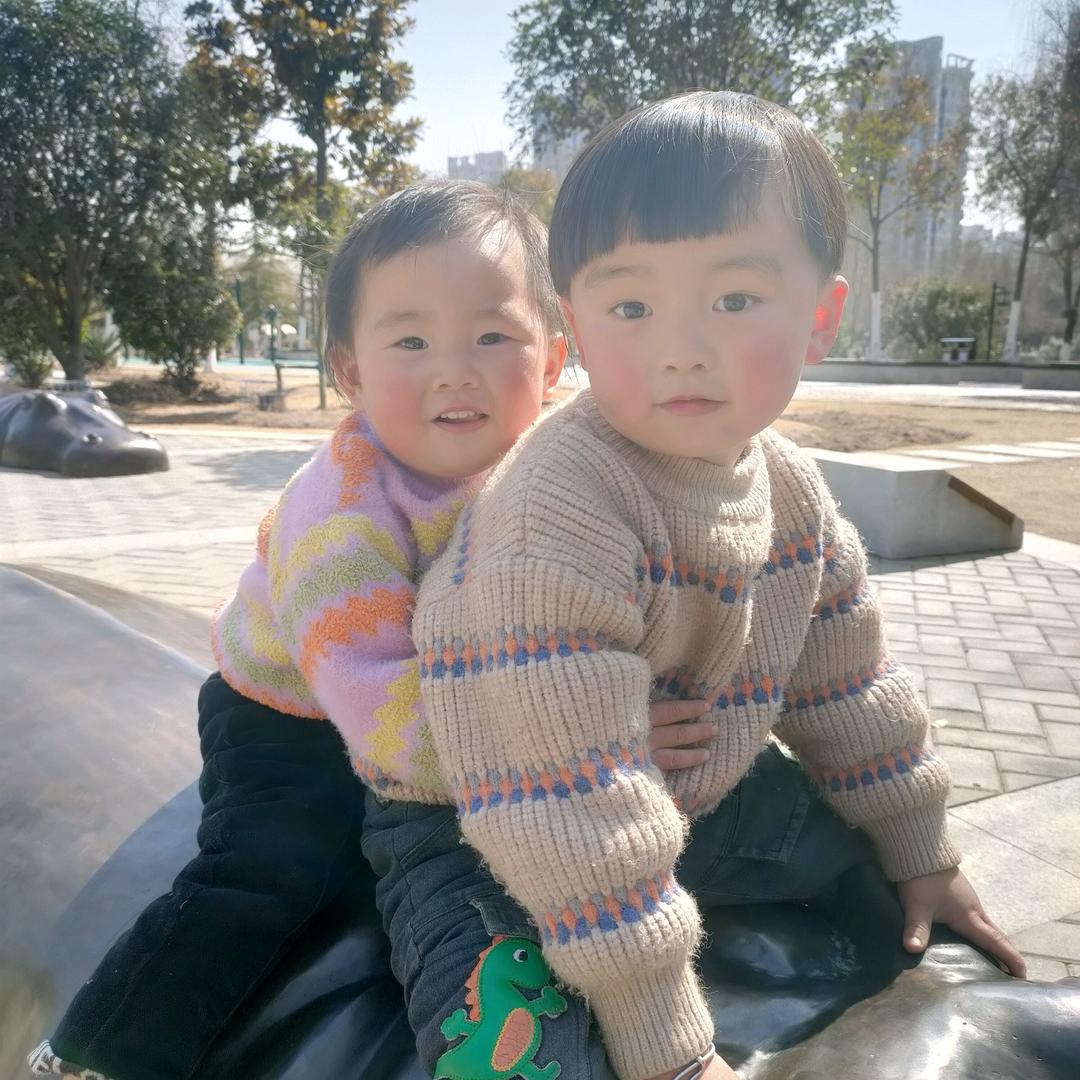 佩奇-饲养员🐷