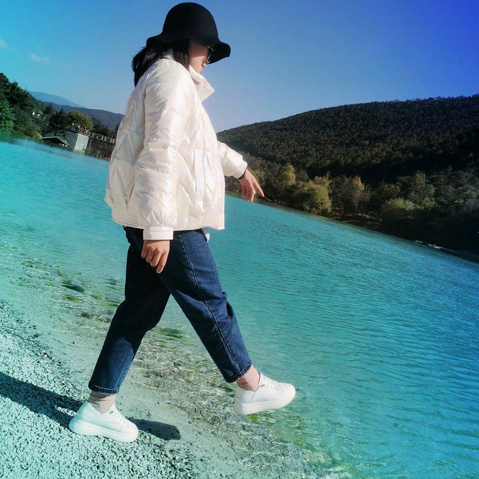 岑巩馨之韵花草屋