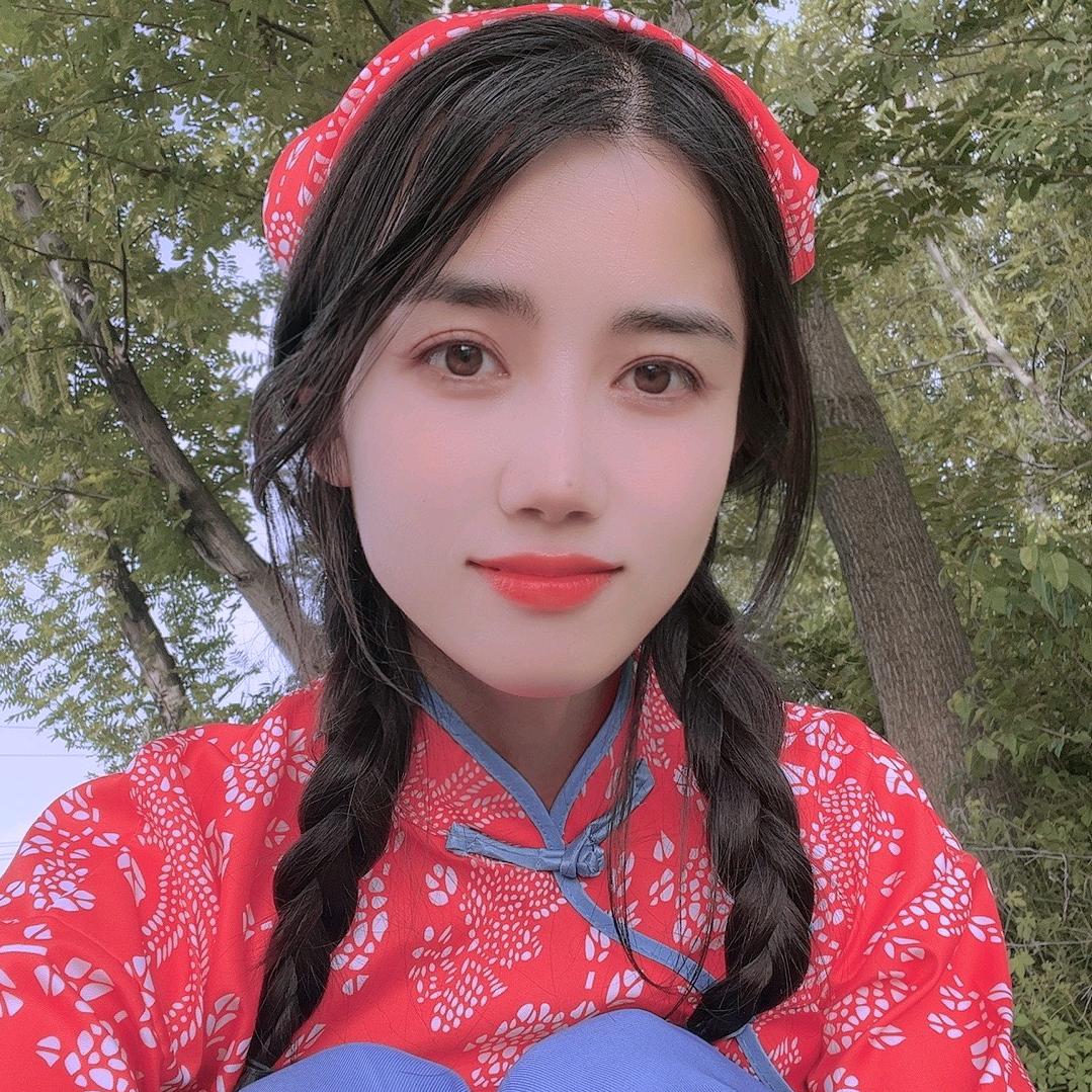 杨维维野火锅