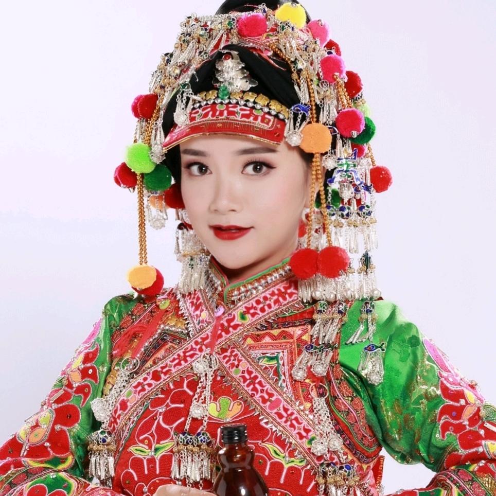 左田·彝族主持人（团队收徒）
