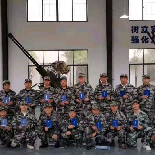刘坤现