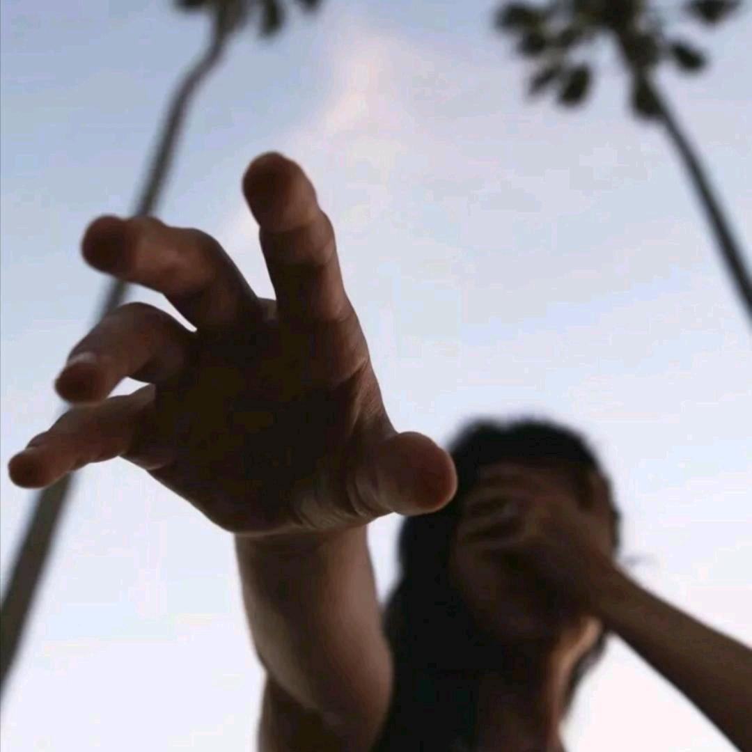 川子.