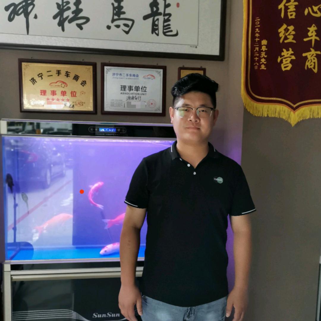 邹西源通二手车/王建国