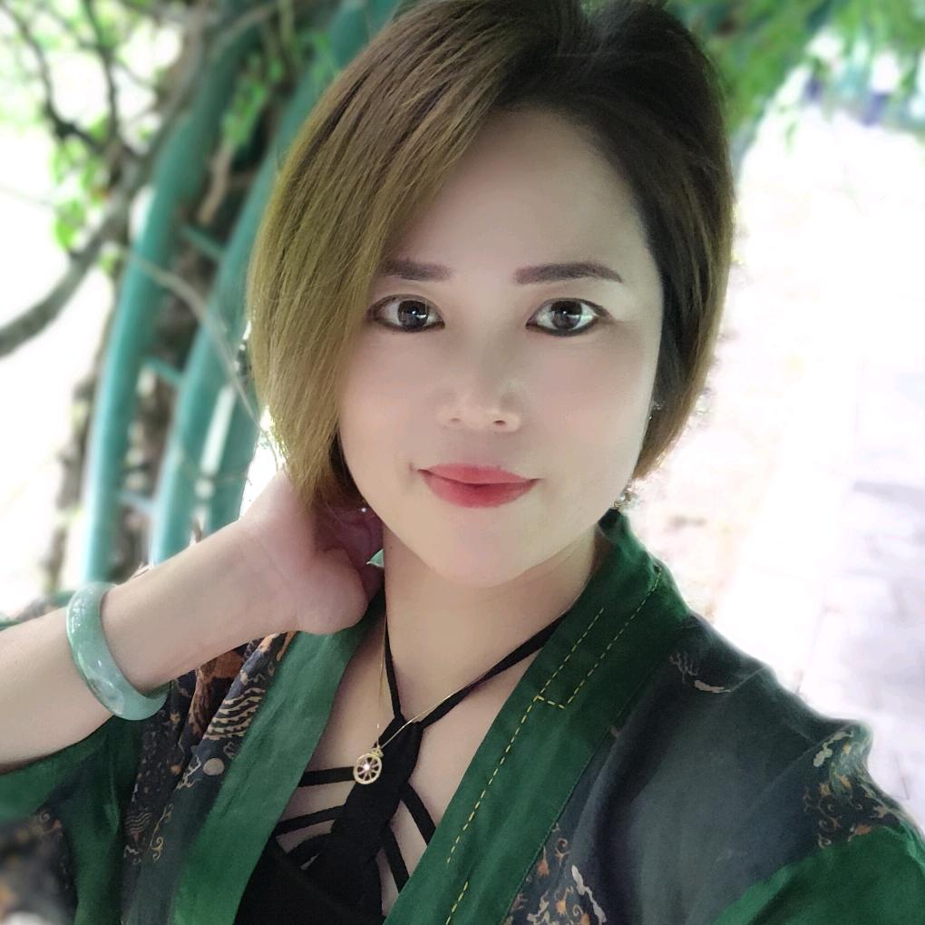 小芳的人生。👫