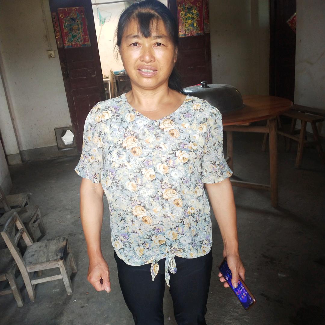 三个孩子的妈妈
