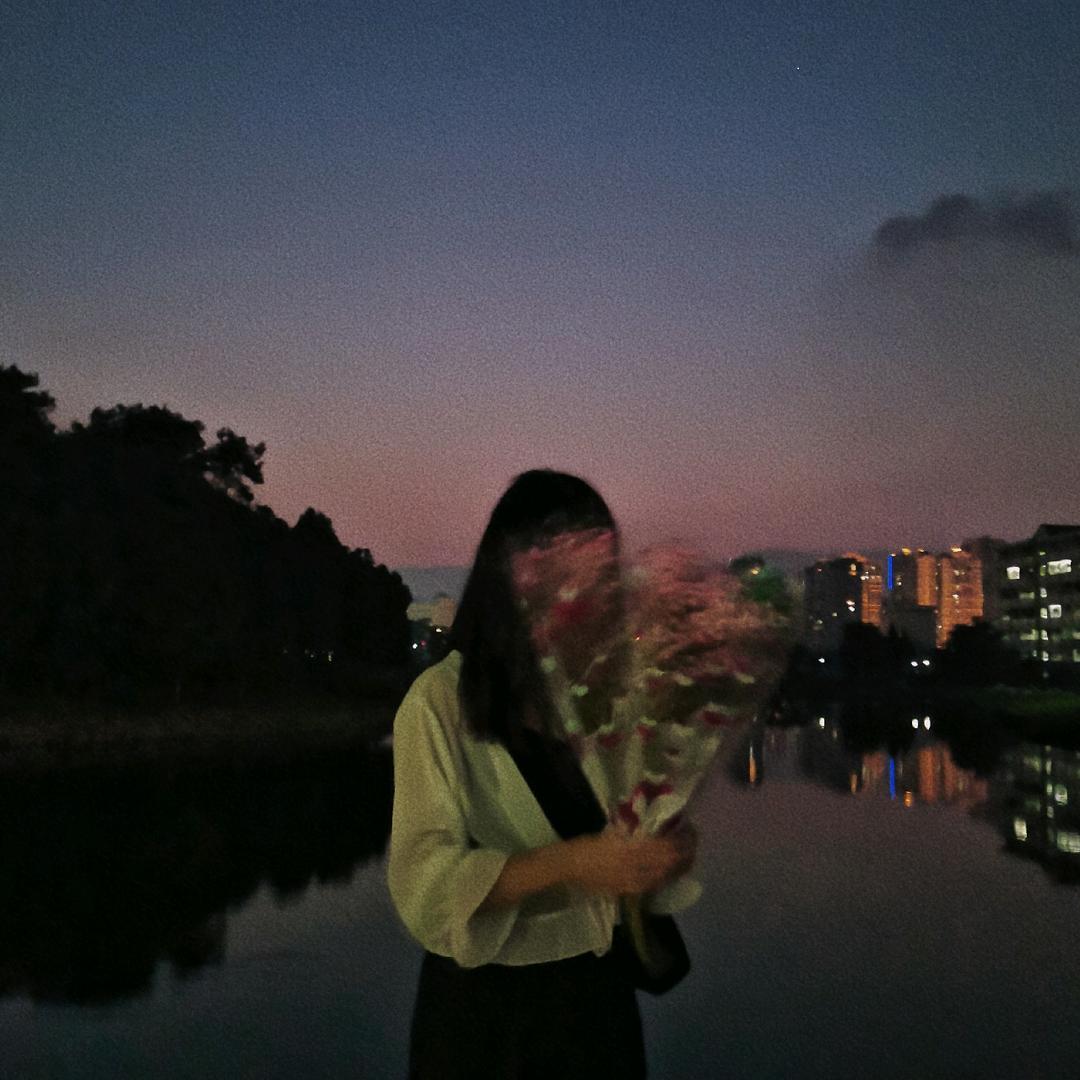 小卢不乖.🍉