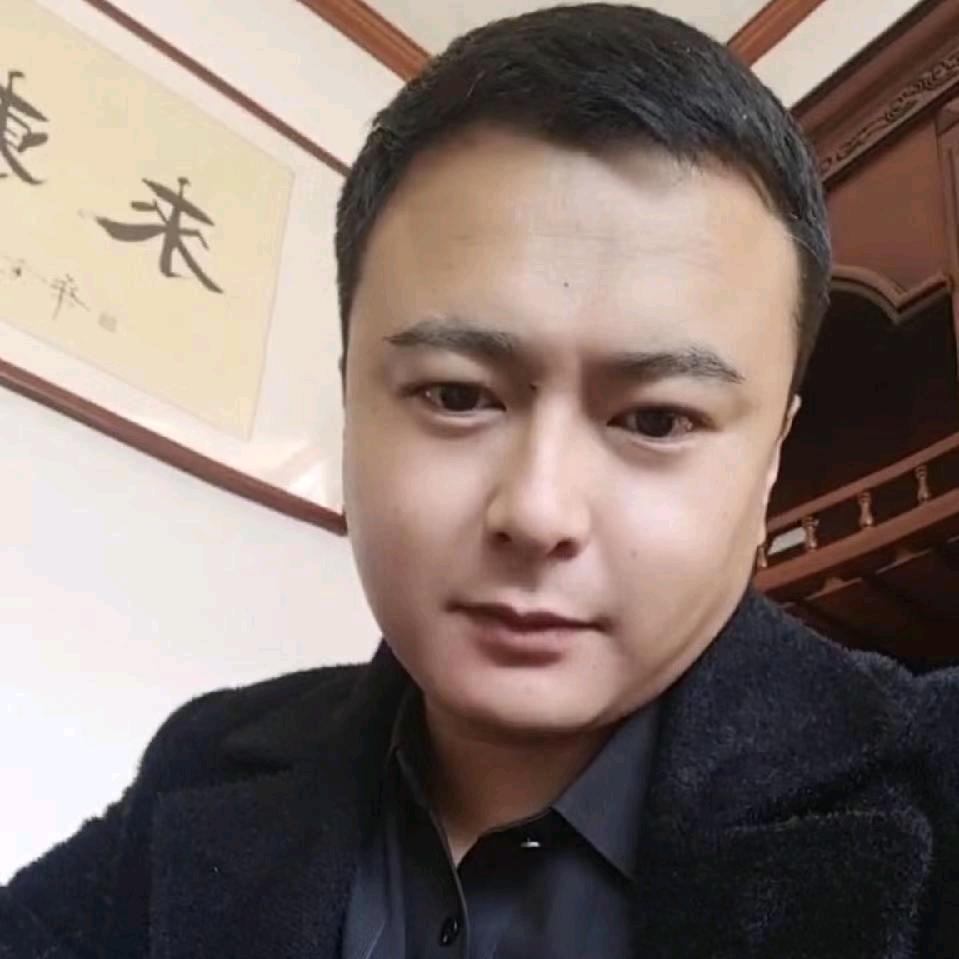 刘臣-瀚轩国际原木定制工厂