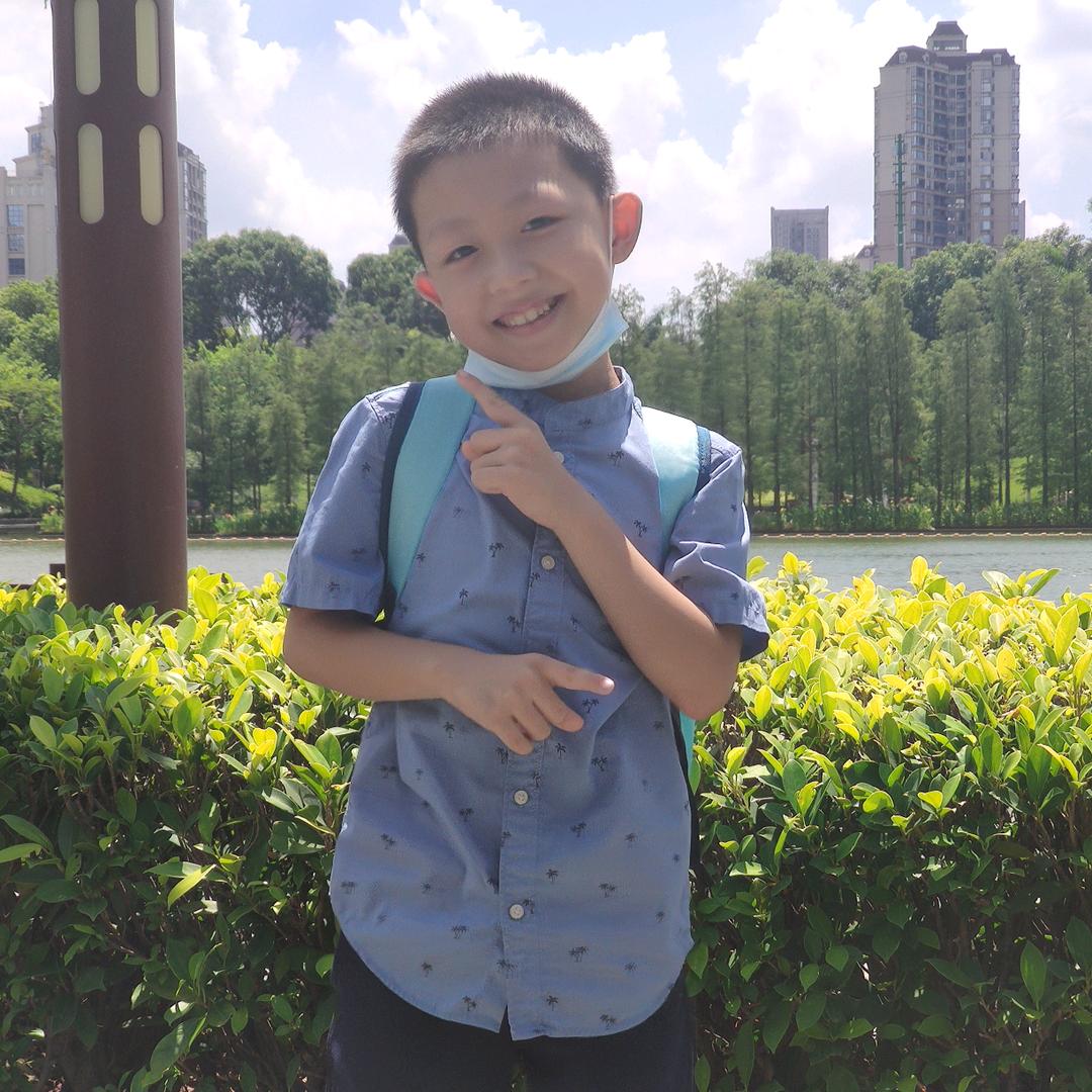 曹超同学和Linda老师