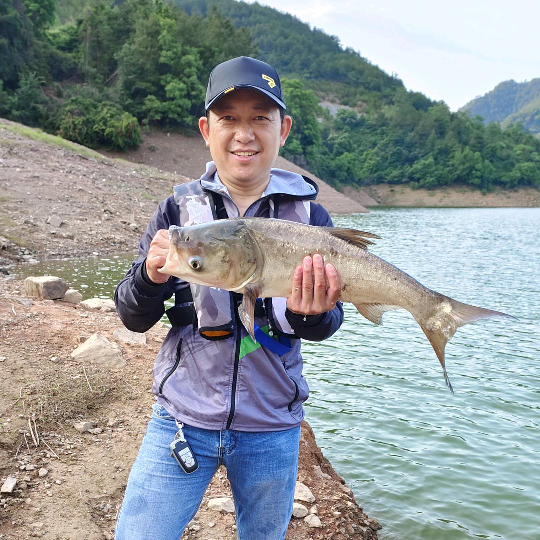 阿发爱钓鱼🎣