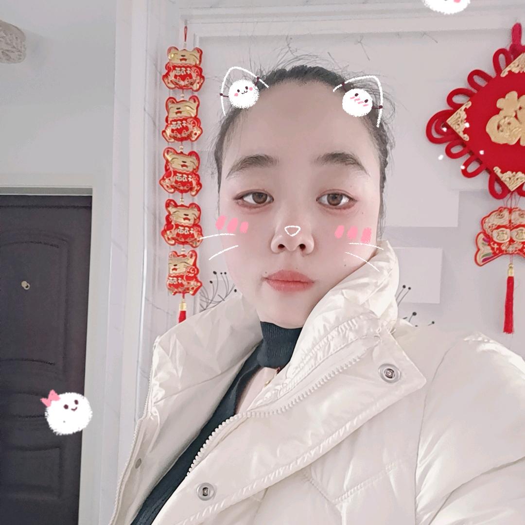 李静静