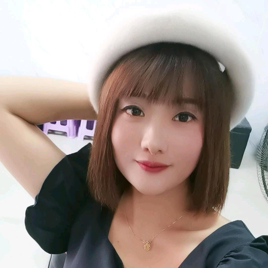 灯笼妹 花灯工厂家
