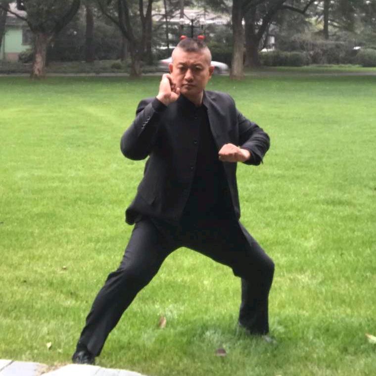 狼行天下 八极拳