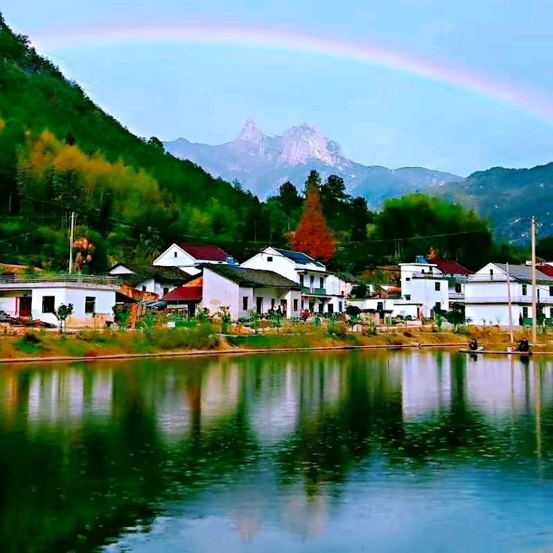 潜山辉煌