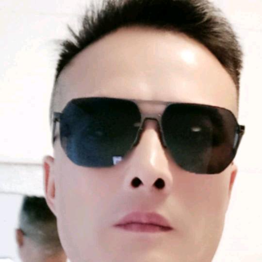 毛毛主持人