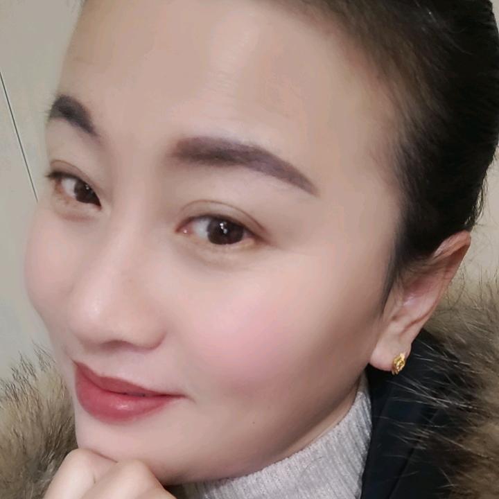 阿霞姐🌹