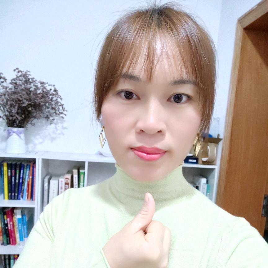 招招小姐姐